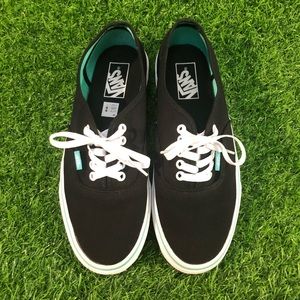 VANS - Authentic For Womens
